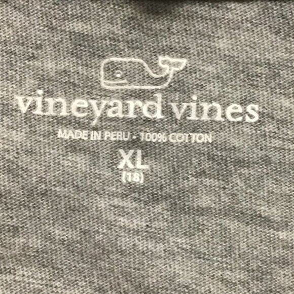 Vineyard Vines Long Sleeve T-Shirt Ski Whale 3/$18 - Picture 3 of 5